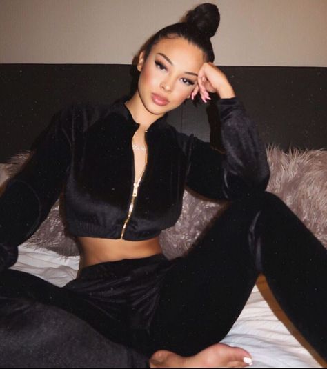 GIRLSNIGHTOUTLDN on Instagram: “Recreate this look with the Tiffany Velvet Tracksuit 🖤” Velvet Loungewear, Velvet Tracksuit, Black Tracksuit, Red Swimwear, Lounge Looks, Velvet Hoodie, Black Swimwear, Velvet Material, Loungewear Set