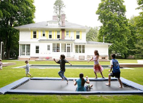 Outdoor Twister, Underground Trampoline, Sunken Trampoline, In Ground Trampoline, Living Pool, Backyard Trampoline, Trampolines, Backyard Fun, My New Room