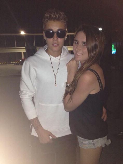 With a fan in Miami, Florida - USA Justin Bieber 2014, Justin Bieber News, April 7, Florida Usa, Miami Florida, A Fan, Justin Bieber, Miami, Florida