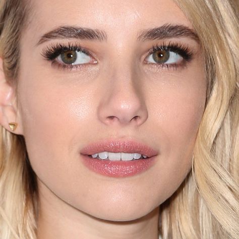 Emma Roberts Makeup Photos & Products | Steal Her Style Emma Roberts Makeup, Makeup Photos, Blonde Hair Makeup, Steal Her Style, Emma Rose, Hooded Eyes, Stunning Eyes, Photo Makeup, Clothes Outfits