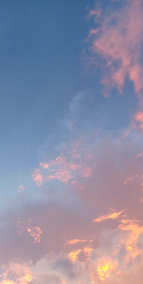 Afternoon Sky Aesthetic, Afternoon Wallpaper, Clouds Aesthetic Wallpaper, Afternoon Vibes, Afternoon Sky, Picture Cloud, Cute Sky, Spring Sky, Free Photo Filters