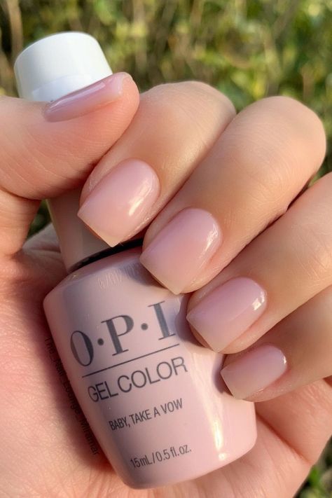 Best Natural Pink Nail Polish, Nail Color For Maternity Photos, Pedicure Colors Natural, Nail Color Pink Shades, Neutral Fingernail Polish Colors, Light Color Nail Polish, Natural Fingernails Polish, Natural Opi Dip Colors, Popular Nail Trends Right Now