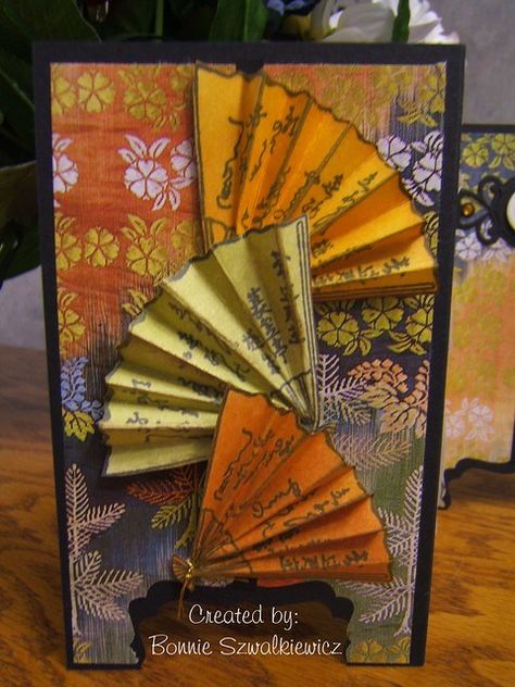 Fans Card, Fan Ideas, Fan Card, Asian Crafts, Screen Cards, Origami Cards, Asian Cards, Folding Origami, Folded Paper