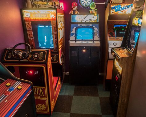 Atari Arcade Cabs 70s 80s | OLYMPUS DIGITAL CAMERA | Flickr Gamer Collection, Mall Photos, Arcade Aesthetic, Game Arcade, Street Fighters, Arcade Room, Vintage Arcade, Ultimate Man Cave, Abandoned Ships