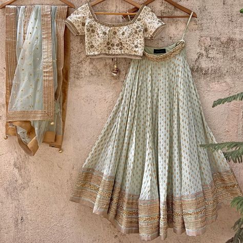 Love your Greens 💚 Find your fav on Fabilicious ✨ WhatsApp us on +91 99992 89222 for any queries 🌟Made to Measure 🌟Personal service with VC for measurements 🌟 Trusted Brand #indianwedding #linkinbio #indiandesigner #weddingcollection #new #weddingguest #newcollection #sangeet #glam #mehendi #indianwedding #sangeet #summerwedding #green #greenlehenga Lehenga Outfits, Lengha Design, Plain Lehenga, Ivory Lehenga, Green Lehenga Choli, Soft Mint Green, Simple Kurti, Pastel Mint Green, India Trip