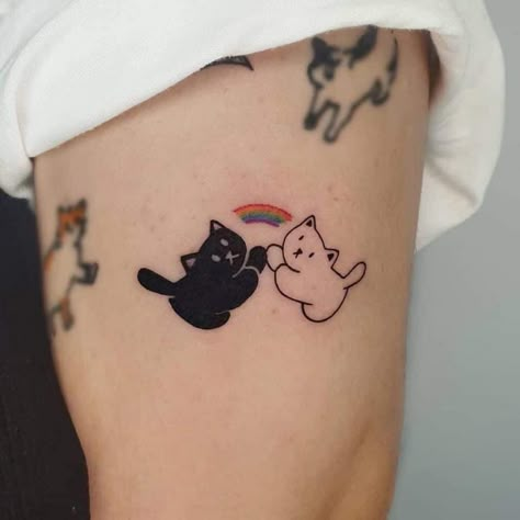 Scratch Tattoo, Poly Love, Kitten Tattoo, Cat Tatto, Kitty Tattoos, Tattoos Drawing, Cat Hug, Cute Little Tattoos, Cat Tattoos