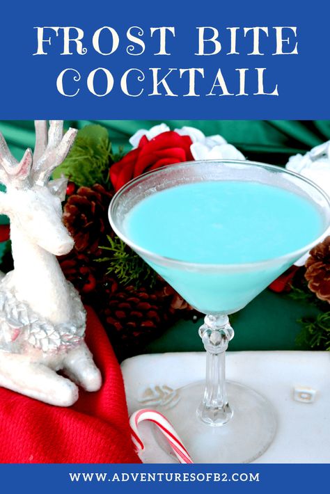 Holiday Drinks Christmas, Eggnog Cocktail, Cider Mimosas, Festive Holiday Drinks, Peppermint Martini, Apple Cider Mimosa, Christmas Party Drinks, Christmas Drinks Recipes, Christmas Sangria