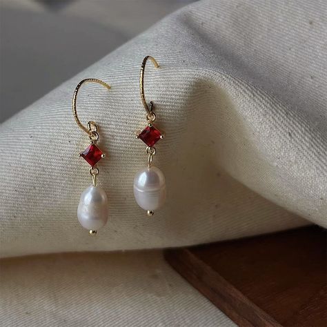 Looking for a birthday gift? You should get jewelry made with Ruby! It’s the birthstone of July❤️ . . #julybirthdaygift #julybirthstone #ruby #jewelry #summerjewelry #jewellry #earrings #necklace #vintage #cottagecore #aesthetic Red Pearl Earrings, Ruby And Pearl Earrings, Garnet Earrings Gold, Heirloom Earrings, Pearl Earrings Simple, Pearl Drop Earrings Gold, Sweet Jewelry, Bridal Ideas, Freshwater Pearl Earrings