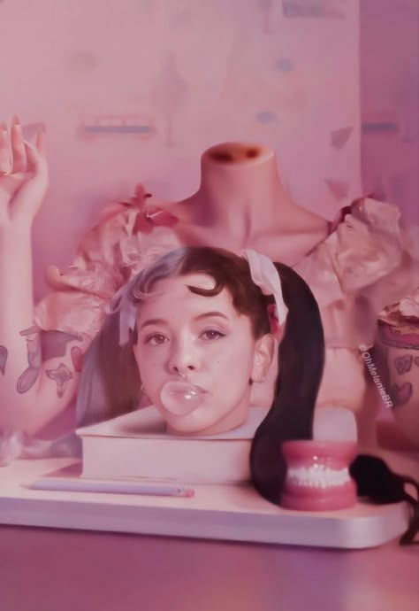 Melanie Martinez Widget, After School Ep, K-12 Melanie Martinez, Indie Y2k, Celebrity Style Red Carpet, Body Picture, Kitty Wallpaper, Celebrity Art, Gorillaz