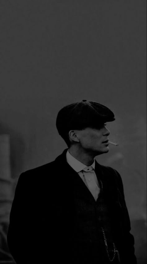 Tomas Shelby Wallpaper Dark, Tom Shelby, Water Live Wallpaper, Peaky Blinders Poster, Peaky Blinders Characters, Peaky Blinders Wallpaper, Peaky Blinders Thomas, Peaky Blinders Tommy Shelby, Haha Photos