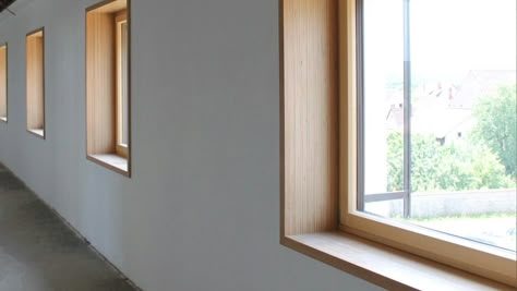 Timber Window Reveal, Kerfed Windows, Oak Window Trim, Wooden Window Trim, Window Architrave, Window Trim Ideas Interior, Wood Window Trim, Timber Window Frames, Window Jamb