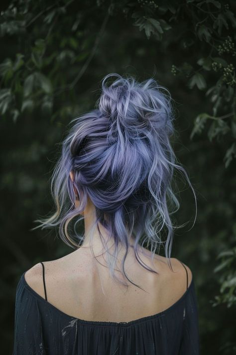 Silverish Purple Hair, Lavender Hair Shadow Root, Light Blue Purple Hair, Fun Hair Colours, Lavender And Brown Hair, Light Lilac Hair, Fun Winter Hair Color Ideas, Witch Hair Color, Hair Inspo 2024