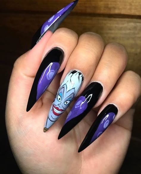 [UPDATED] 150 Best Disney Nails (August 2020) Disney Princess Nail Art, Princess Nail Art, Disney Princess Nails, Disney Nail Designs, Disney Inspired Nails, Disney Acrylic Nails, Halloween Nails Easy, Nail Decor, Halloween Acrylic Nails