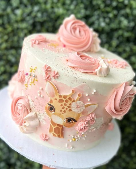 2 Wild Birthday Party Girl Cake, Two Wild Girl Cake, Giraffe Baby Shower Cake, Giraffe Birthday Cakes, Jungle Baby Shower Cake, Safari Baby Girl, Zoo Cake, Second Birthday Cakes, Giraffe Cakes