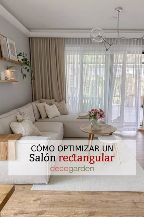 Decorar un salón rectangular puede suponer un reto debido a su forma alargada y a las limitaciones que esto conlleva. Sin embargo, con una buena planificación y algunos trucos de diseño es posible transformar esta importante estancia de la casa en un espacio acogedor y funcional. Ideas Salon Comedor, Ideas De Salon, Ideas Para Decorar Sala, Home Staging, Staging, Sweet Home, Sofa, Living Room, Quick Saves