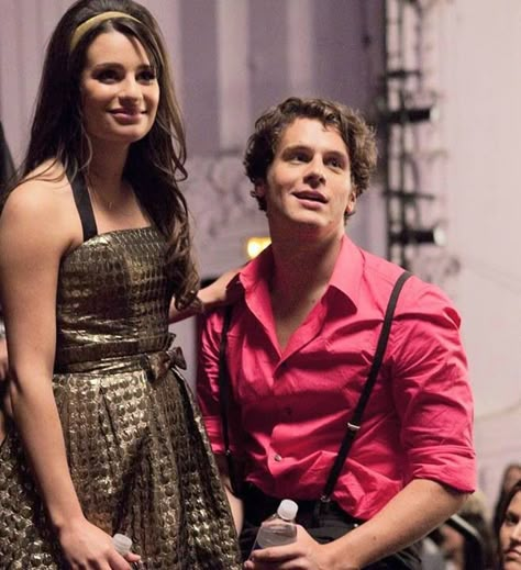 Lea & Jonathan Jonathan Groff Glee, Glee Season 1, Jesse St James, Lea Michele Glee, Lea Michelle, Jonathan Groff, Finn Hudson, Glee Club, Rachel Berry