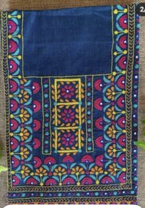 Sikal Work, Bavariya Work, Kutchi Work, Kutch Work Designs, Cushion Embroidery, Hand Embroidery Dress, Textile Art Embroidery, Kutch Work, Hand Embroidery Patterns Flowers