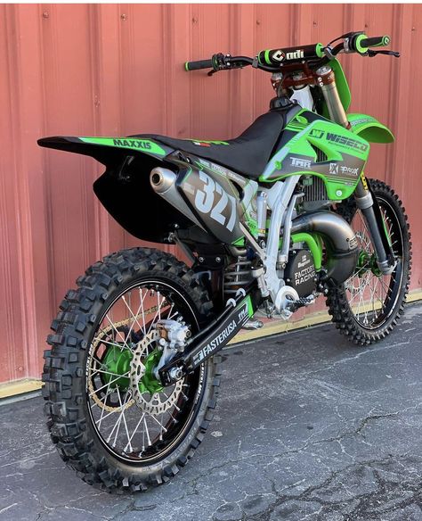 Green Dirt Bike, 250 Dirt Bike, Moped Motor, Motocross Photography, Kawasaki Dirt Bikes, Moto 50cc, Cool Dirt Bikes, Motorcross Bike, Electric Dirt Bike