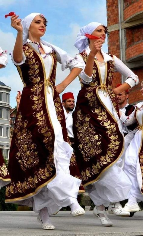 Bosnian Culture Clothes, Serbia Traditional Clothing, Balkan Wedding Traditional Dresses, Bosnian Wedding Dresses, Bosnia Traditional Clothes, Gaserski Outfit Balkan, Bosnian Folk Costume, Albania Traditional Dress, Lebanon Traditional Clothing