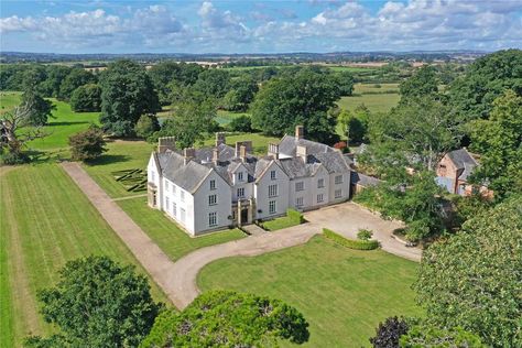 Taunton Somerset, Dream House Aesthetic, London Stock Exchange, Somerset England, Commercial Property For Sale, Country Houses, English Country House, Property Marketing, Countries Around The World