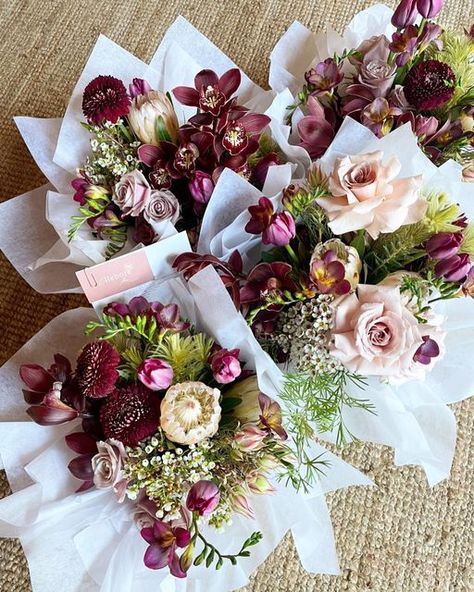 Green And Plum Wedding, Plum Blush Wedding, Plum And Green Wedding, Pink And Plum Wedding, Plum And Pink Wedding Flowers, Plum Flower Bouquet, Plum And Mauve Bouquet, Moody Purple Bouquet, Wedding Theme Color Schemes