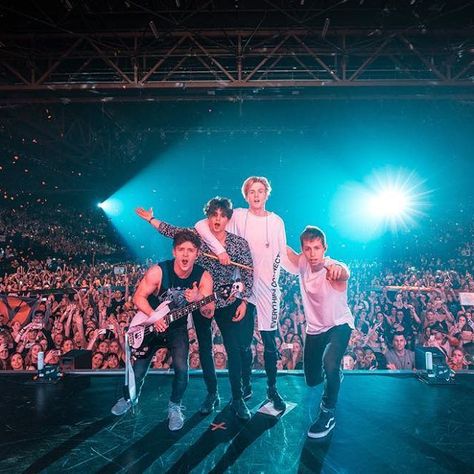 Thanks for making our fourth U.K. Tour THIS MUCH fun. It truly means the world to us.the vamps The Vamps Concert, Brad The Vamps, Meet The Vamps, Bradley The Vamps, Vamps Band, Tristan Evans, Connor Ball, James Mcvey, Will Simpson