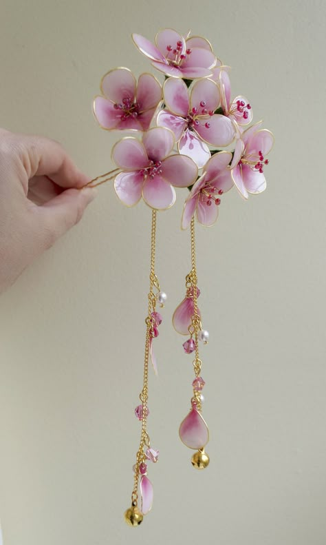 Cherry Blossom Accessories, Sakura Accessories, Sakura Jewelry, Trendy Gold Necklace, Japanese Accessories, Aesthetic Edgy, Flower Kimono, Flower Hairpin, Light Jewelry