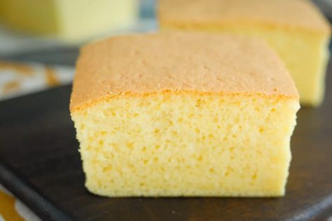 Hokkaido Cupcake, Sponge Cake Recipe Best, Castella Cake Recipe, Steam Cake Recipe, New Cake Design, Castella Cake, Chinese Cake, Snacking Cake, Buckwheat Cake