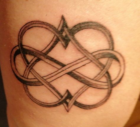 Infinity Tattoo, Tattoos