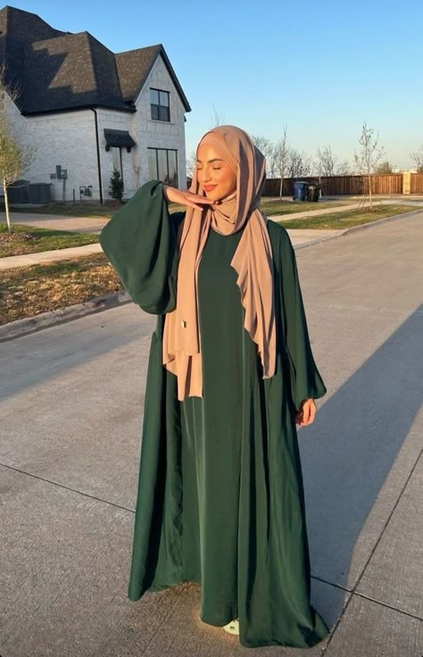 Good Hijabi Outfits, Hijabi Outfits Abaya, Modest Islamic Outfits, Hijab Inspo Outfit, Hijabi Fashion Dress, Islamic Outfits For Women, Pakistan Outfits, Islam Outfits, Islamic Outfits