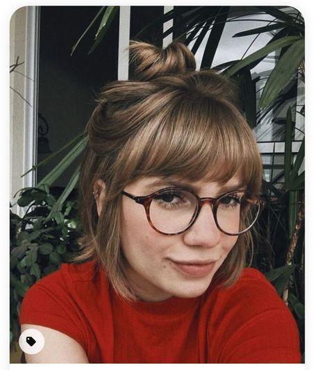 Bangs And Glasses, Hairstyles With Glasses, Fast Hairstyles, Penteado Cabelo Curto, Cute Hairstyles For Short Hair, Short Haircut, Trending Hairstyles, Girl Short Hair, Short Hair With Bangs