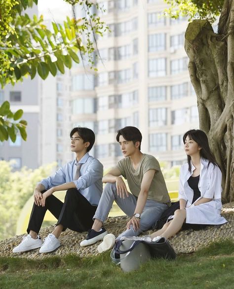 Cdaram go ahead Go Ahead Aesthetic, Go Ahead Drama, Go Ahead Chinese Drama, Boy And Girl Friendship, Song Weilong, Bride Photos Poses, Song Wei Long, Girl Friendship, Drama Memes