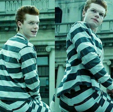 Cam Monaghan, Gotham Jerome, Cameron Monaghan Gotham, Gotham Show, Jerome And Jeremiah Valeska, Valeska Twins, Jerome Gotham, Jerome And Jeremiah, Gotham Characters