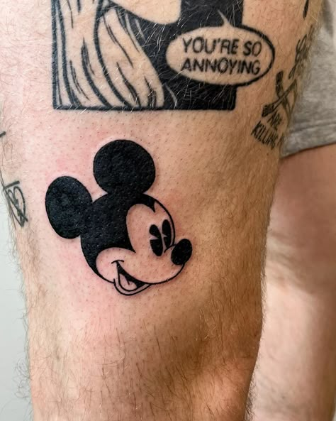 Mickey Mouse Disney tattoo The Incredibles Tattoo, Mickey Mouse Tattoo Design, Mickey Mouse Tattoo Ideas, Solid Tattoo, The Simpsons Characters, Minnie Tattoo, Mickey Tattoo, Mouse Tattoo, Mickey Mouse Tattoo