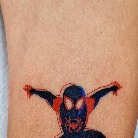 Adiel Hernandez on Instagram: "Miles Morales Spiderman from Into the Spiderverse! 🕷️ thanks Miguel! I’m still not over this movie, can’t wait for Part 3! . . . #spiderverse#milesmorales#spiderman#spidermantattoo#intothespiderverse#acrossthespiderverse#marveltattoo#tattooideas#adielotattoo" Small Miles Morales Tattoo, Spiderverse Tattoo Ideas, Miles Morales Tattoo Ideas, Spider Verse Tattoo, Spiderverse Tattoo, Miles Morales Tattoo, Spiderman Tattoo, Into The Spiderverse, Verse Tattoos