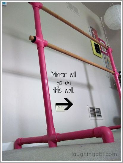 Home Workout Area, Diy Dishwasher Tablets, Christmas Wreaths For Windows, Home Dance Studio, Ballet Bar, Homemade Fabric Softener, Home Gym Inspiration, Pvc Pipe Projects, Pvc Projects