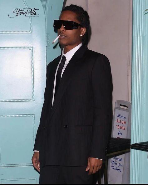 Men’s Formalwear, Asap Rocky Suit, Black Suit Prom, Rapper Fashion, Gangster Outfit, 1940s Mens Fashion, Lord Pretty Flacko, Suit Prom, Blazer Street Style