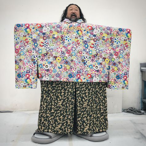 Takashi Murakami on Instagram: “I found the music video of Kanye West (and Lil Pump @lilpump )’s "I Love It” incredibly shocking. Its like you’re being served a raw,…” Takashi Murakami Art, Murakami Flower, Superflat, Mira Mikati, Monster Girls, Black Panther Party, Lil Pump, Fashion Design Portfolio, Takashi Murakami