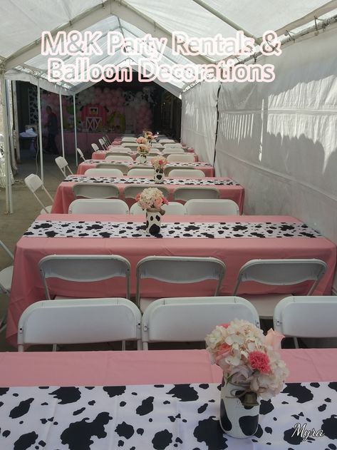 Pink Cow Party Ideas, Cow Bday Party Ideas, Cow Theme First Birthday Girl, Baby Shower Ideas Cow Theme, Cow Print And Pink Birthday Parties, Cow Print Mason Jar Centerpiece, Pink And Cow Print Birthday Decor, Pink Barnyard Party Table Decor, Pink Cow Print Baby Shower Ideas Girl