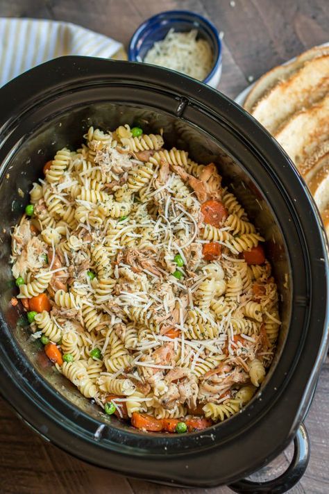 Slow Cooker Garlic Butter Chicken and Pasta Slow Cooker Garlic Butter Chicken, Garlic Butter Pasta, Magical Slow Cooker, Crockpot Pasta Recipes, Chicken And Pasta, The Magical Slow Cooker, Pasta Chicken, Slow Cooker Pasta, Butter Pasta