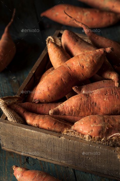 Potato Photography, Potato Fries Baked, Freeze Sweet Potatoes, Potato Storage, Growing Sweet Potatoes, Canning Sweet Potatoes, Face Tone, Purple Sweet Potatoes, Growing Potatoes