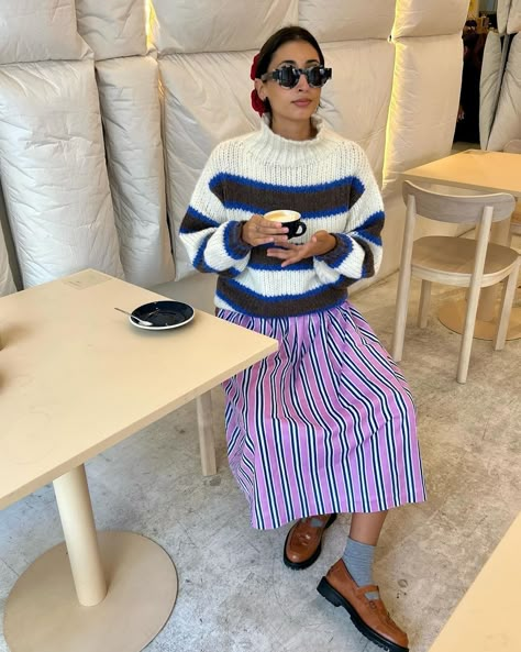 All Posts • Instagram A Line Denim Skirt, Cosy Outfit, Striped Midi Skirt, Fashion Journals, Classic Streetwear, Stripe Outfits, Winter Lookbook, Work Fits, Chunky Knitwear