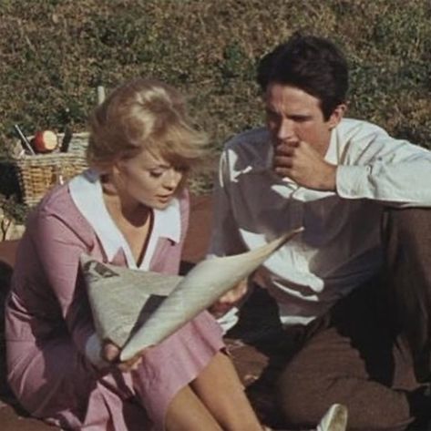 Bonnie And Clyde Movie, Bonnie And Clyde 1967, Bonnie Parker, Bonnie And Clyde, Warren Beatty, Faye Dunaway, Bonnie Clyde, Bonnie N Clyde, Old Love