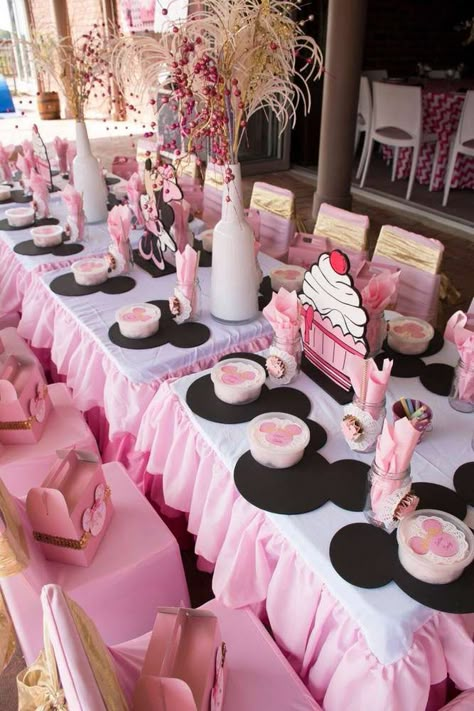 Pink and black table at a Minnie Mouse birthday party! See more party ideas at CatchMyParty.com! Minnie Mouse Table, Minnie Mouse Decorations, Minnie Mouse Theme Party, Pink And Gold Birthday Party, Minnie Mouse Birthday Party Decorations, Minnie Mouse First Birthday, Minnie Mouse Birthday Decorations, Minnie Mouse 1st Birthday, Minnie Mouse Baby Shower