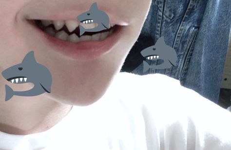 Hellboy Tattoo, Teeth Aesthetic, Animal Features, Pelo Anime, Kirishima Eijirou, Sharp Teeth, Foto Ideas Instagram, Shark Teeth, 영감을 주는 캐릭터