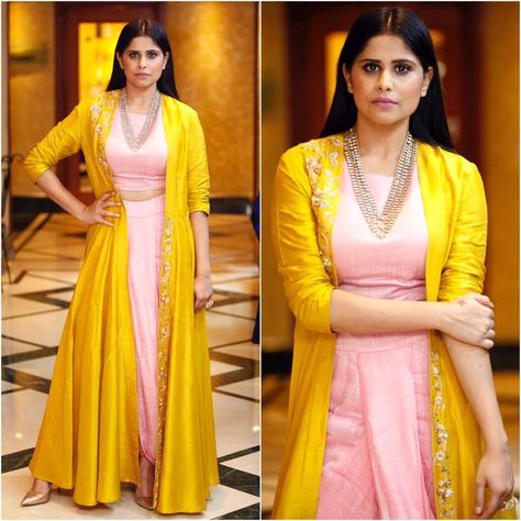 Overcoat Anarkali Design, Yellow Shrug, Sai Tamhankar, Jacket Dresses, Haldi Outfits, India Dress, Lit Outfits, Long Frocks, Gowns Of Elegance