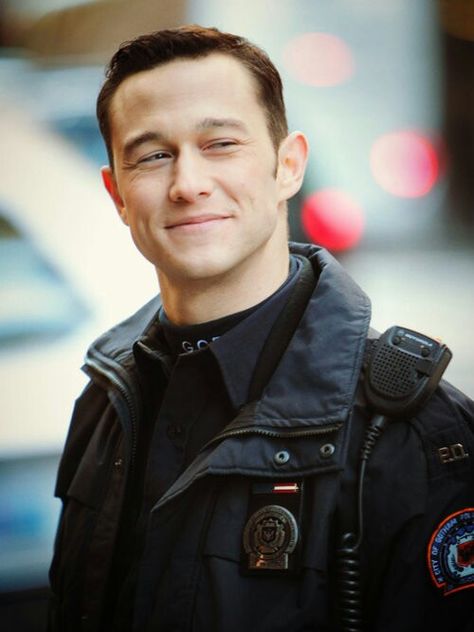 Joseph Gordon-Levitt Joseph Gordon Levitt Batman, Josh Gordon, Gordon Levitt, Beatiful People, Joseph Gordon, The Dark Knight Trilogy, Dark Knight Rises, Joseph Gordon Levitt, The Dark Knight Rises