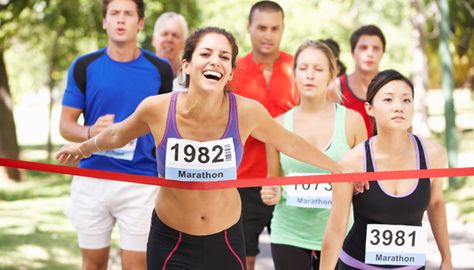 Top Tips For Marathon Success : Running 4 Women Marathon Tips, First Marathon, Workout Days, When You Believe, Run Happy, Everything Is Possible, Running Tips, Nutrition Plans, Believe In Yourself