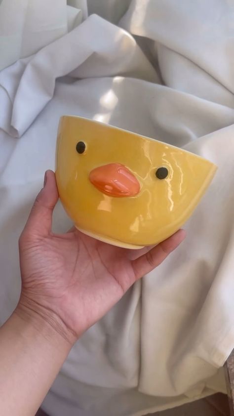 Ceramics by Franz | handmade pottery | Glaze a duck bowl with me 🐣🐥 This is a graduation gift for my dearest brother, who’s obsessed with ducks! This bowl was thrown on the… | Instagram Duck Pinch Pot, Bowl Clay Ideas, Clay Pinch Pot Ideas Animals, Pinch Clay Ideas, Animal Pinch Pot Ideas, Handmade Bowls Pottery, Duck Clay Art, Ceramic Art Bowl, Clay Bowl Designs