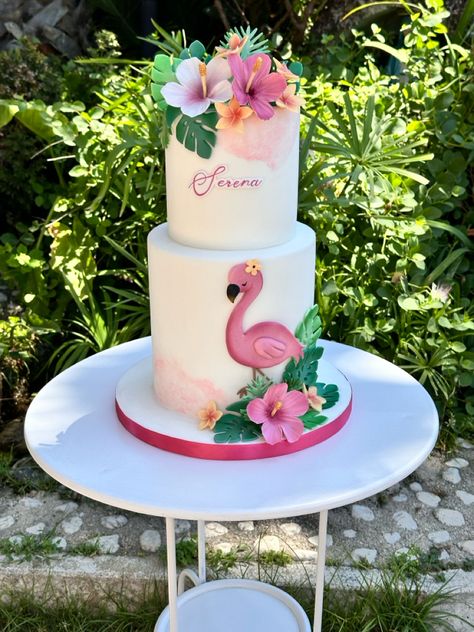 #flamingo #cake #cakedesigncake #tropicalcake Flamingo Cake Ideas, Tropical Flamingo Cake, Flamingo Birthday Party Cake, Flamingo Cakes, Flamingo Birthday Cake, Flamingo Baby Shower, Flamingo Cake, Flamingo Birthday Party, Clay Crafts For Kids